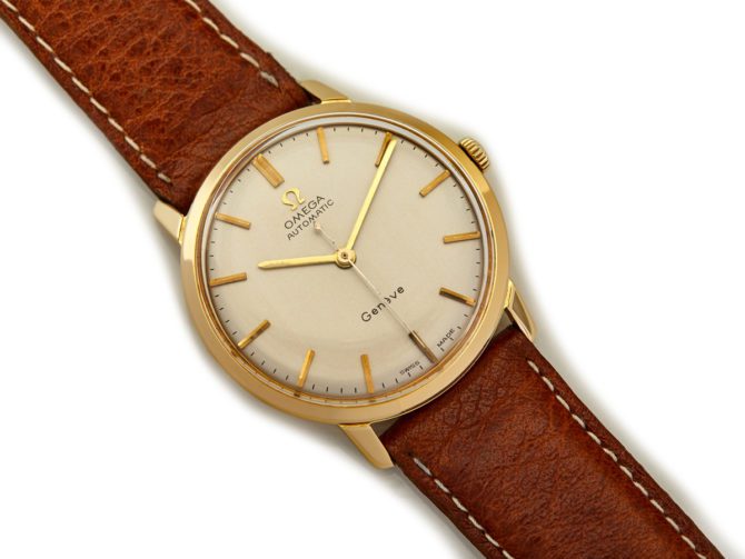Omega Cal.552 Genève Automatic 18ct, 1967 (12)