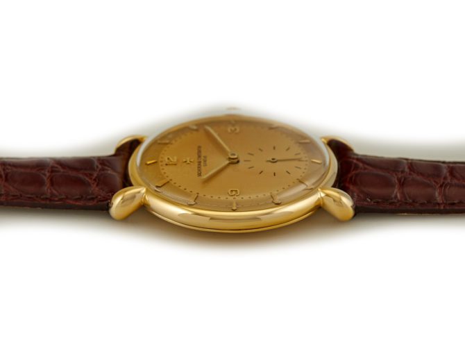 Vacheron & Constantin Cal.P453/3B 18ct, Original Two Tone Dial, 1949 (7)