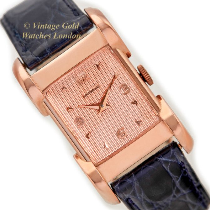 Universal Geneve Cal.240 18ct Pink Gold 1939 (29)