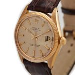 Rolex Oyster Perpetual Date 18ct 1972 Original Unrestored Dial mobile navigation (4)