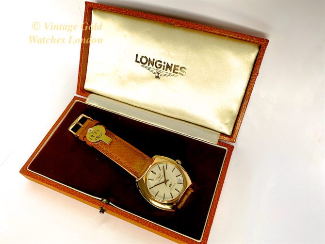 Longines Cal.431 Ultra-Chron Automatic 18ct 1971 37mm Tonneau (39)