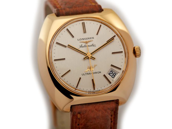 Longines Cal.431 Ultra-Chron Automatic 18ct 1971 37mm Tonneau (1)