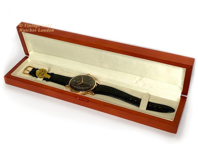 Lemania (Omega), Cal.15TL Black Dial Chronograph 18ct Pink Gold c1948 40mm (13)