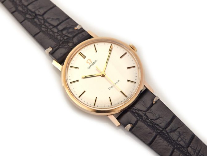 Omega Genève Cal.601 9ct 1970 (14)