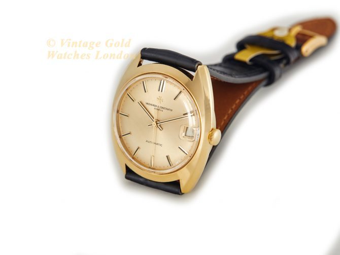 Vacheron & Constantin ‘Date’ Automatic 18ct Tonneau 1976 (6)