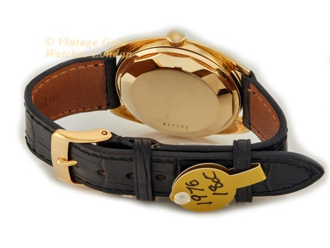 Vacheron & Constantin ‘Date’ Automatic 18ct Tonneau 1976 (11)