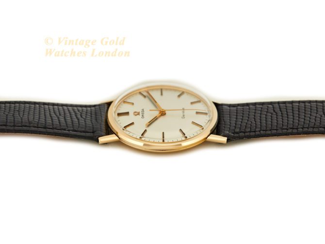 Omega Genève Cal.601 9ct 1965 (34)