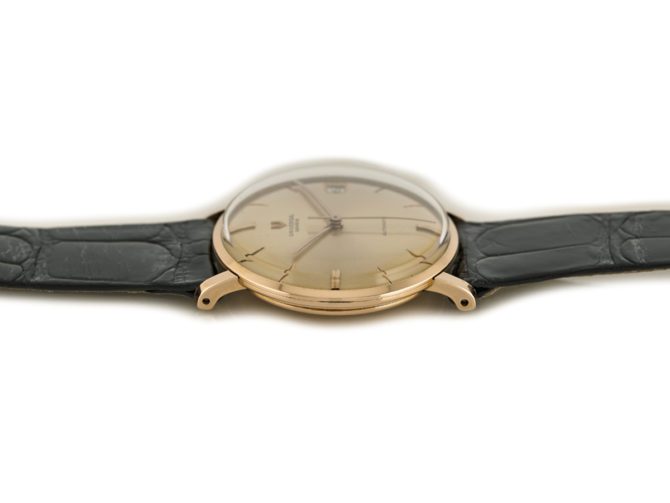 Universal Genève 18ct Pink Gold 1961 (4)