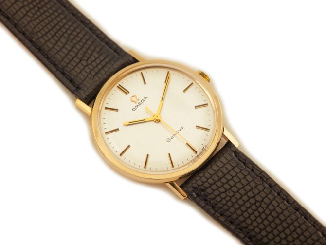 Omega Genève Cal.601 9ct 1965 (3)
