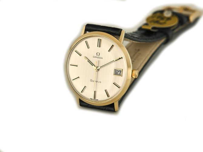 Omega Genève Cal.613 18ct 1969 (1)