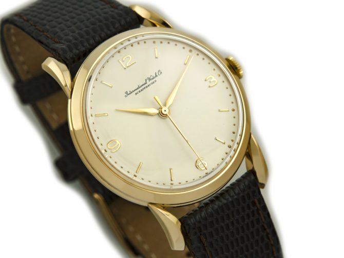 IWC Cal.89 18ct 1957 Bombé Lugs (12)