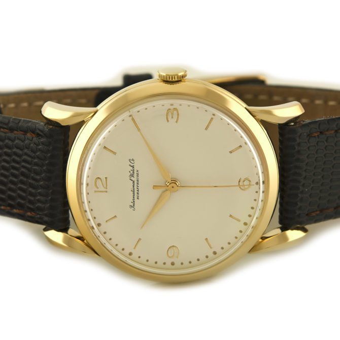 IWC Cal.89 18ct 1957 Bombé Lugs (8)