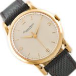 IWC Cal.89 18ct 1957 Bombé Lugs mobile navigation (15)