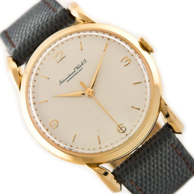 IWC Cal.89 18ct 1957 Bombé Lugs (15)