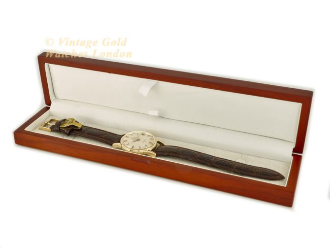 Omega Constellation Cal.561 18ct 1966 (38)