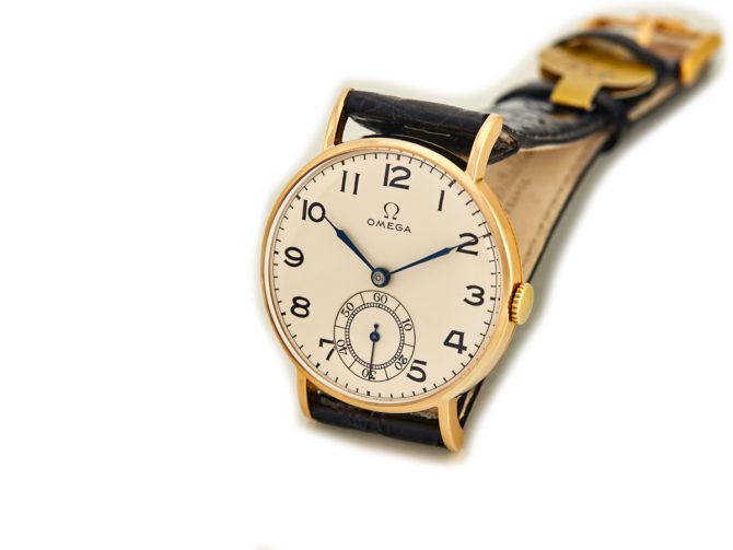 Omega Cal.30 18ct Sub-Dial 35mm 1941 (2)