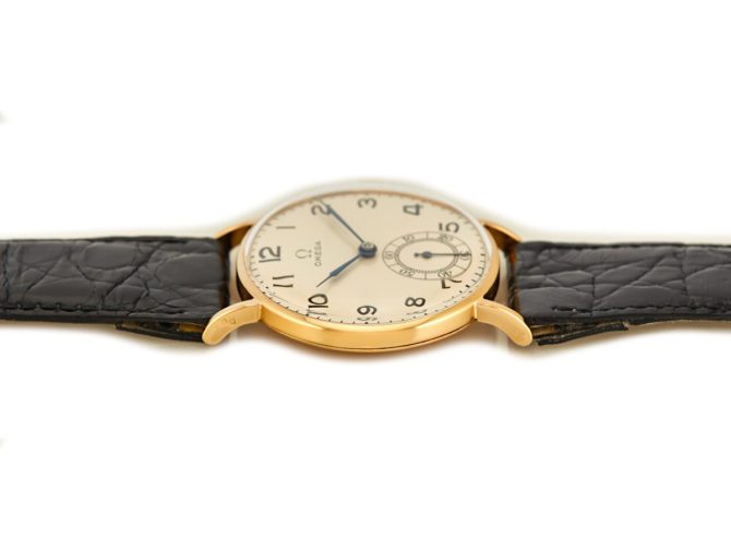 Omega Cal.30 18ct Sub-Dial 35mm 1941 (4)