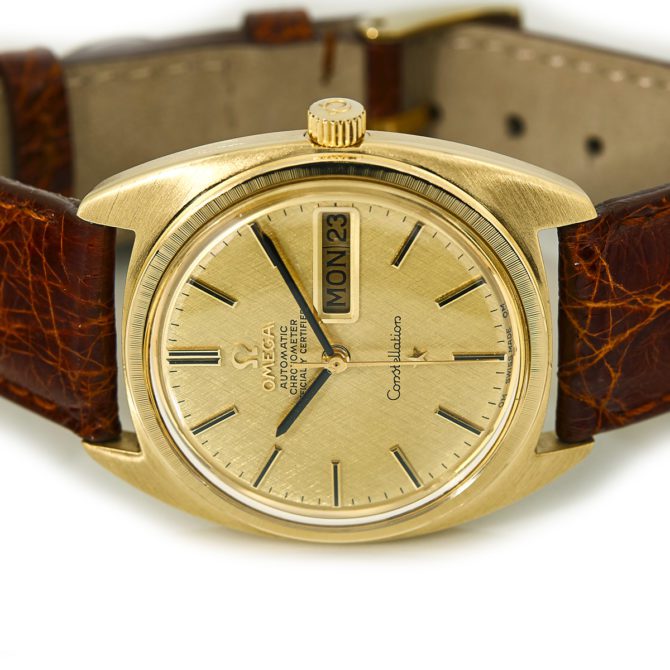 Omega Constellation 18ct Tonneau Cal.751 1970 (8)