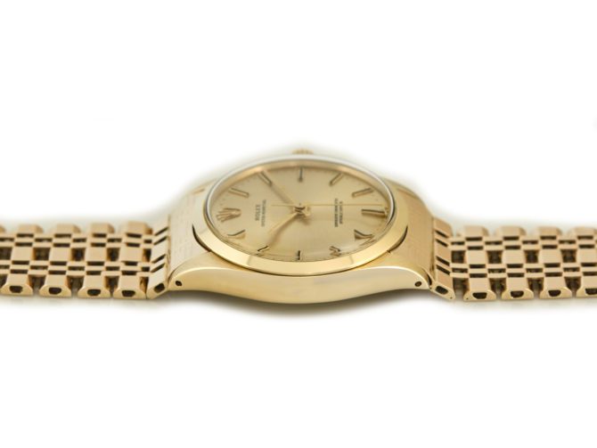 Rolex Oyster Perpetual 14ct Cal.1570 1977 (3)