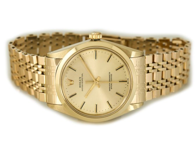 Rolex Oyster Perpetual 14ct Cal.1570 1977 (4)
