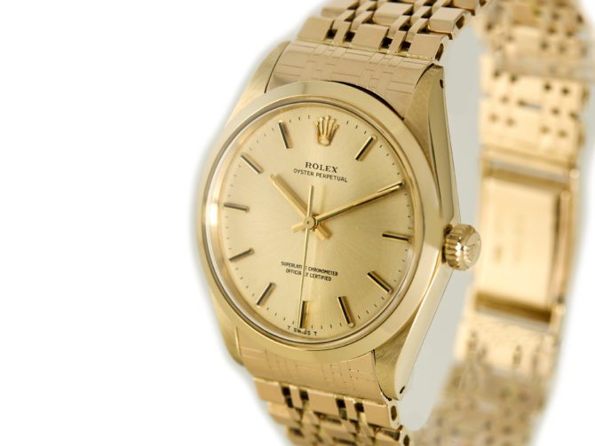 Rolex Oyster Perpetual 14ct Cal.1570 1977 (9)