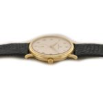 Universal Geneve Cal.7001 18ct c1980 mobile navigation (2)