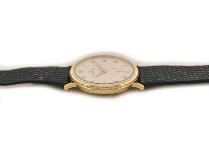 Universal Geneve Cal.7001 18ct c1980 (3)