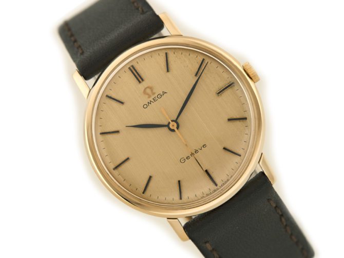 Omega Genève Cal.601 9ct 1970 (11)