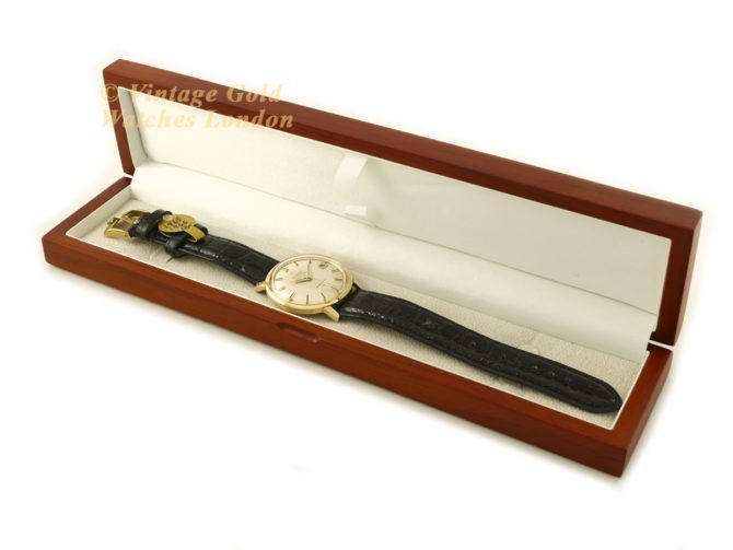 Omega Constellation Cal.561 18ct 1965 / 1966 (40)