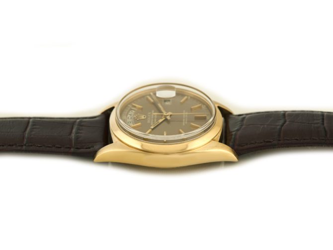 Rolex Day-Date Ref 1803 18ct 1966 Chocolate Dial (6)