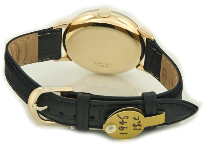 Universal Geneve Cal.263 18ct 1945 (2)