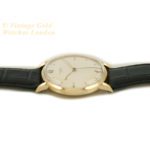 Universal Geneve Cal.263 18ct 1945 mobile navigation (34)