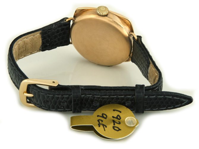 Ladies Rolex Cal.10½ 9ct 1920 (15)