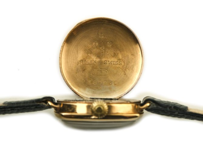 Ladies Rolex Cal.10½ 9ct 1920 (4)