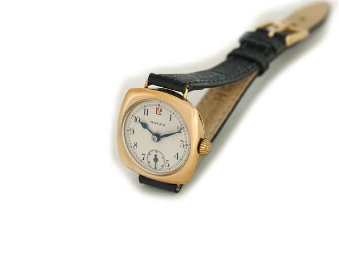 Ladies Rolex Cal.10½ 9ct 1920 (5)