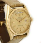 Rolex Day-Date Model Ref.6611 18ct 1956 1st Edition mobile navigation (20)