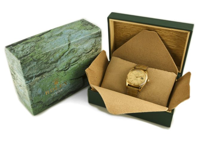 Rolex Day-Date Model Ref.6611 18ct 1956 1st Edition (10)