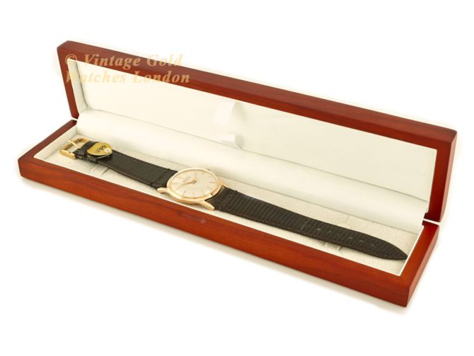Zenith Bumper Automatic Cal.133.8 18ct Pink Gold c1960 (40)