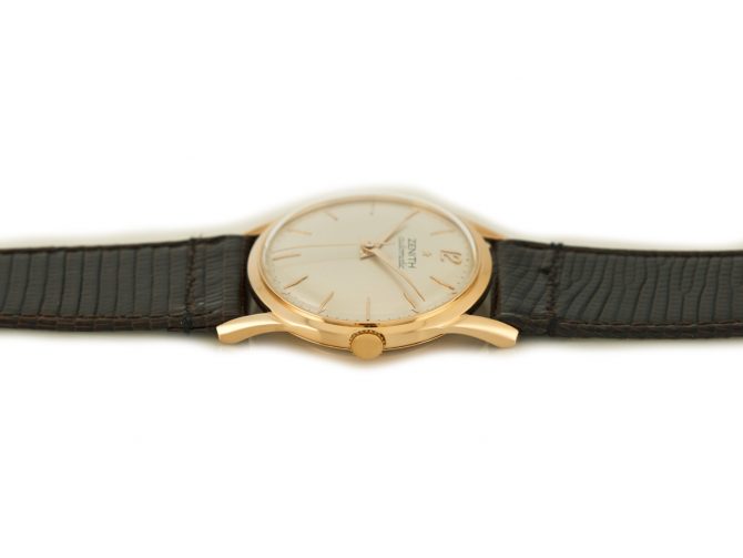 Zenith Bumper Automatic Cal.133.8 18ct Pink Gold c1960 (5)