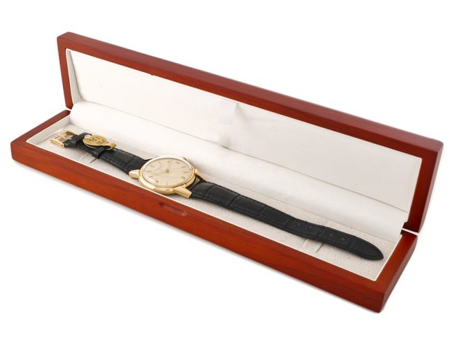 Vacheron & Constantin Cal.P454/5B 18ct 1951 (16)