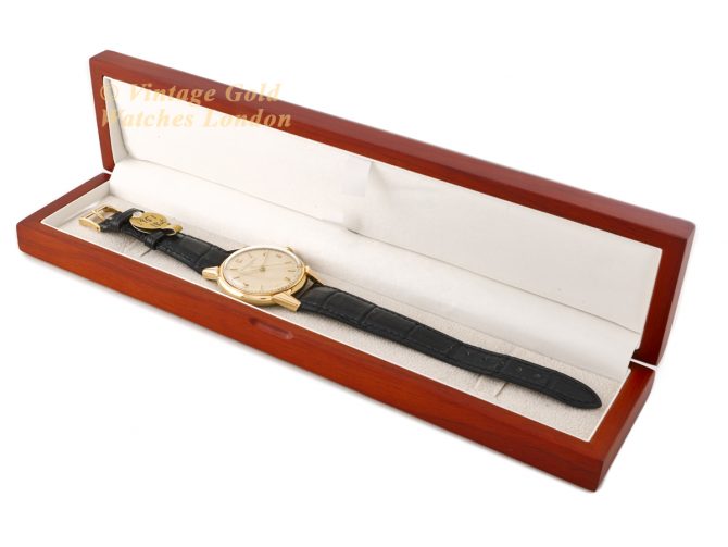 Vacheron & Constantin Cal.P454/5B 18ct 1951 (13)