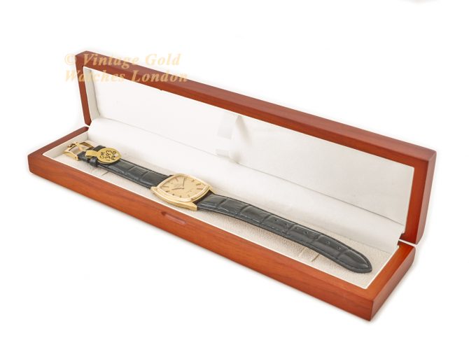 Omega Constellation Tonneau Cal.712 18ct 1965 (13)