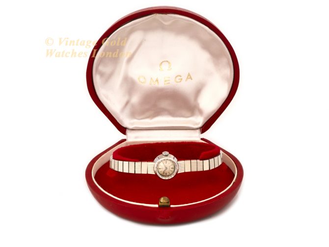 Ladies Omega Cal.580 9ct White Gold 1961 (13)