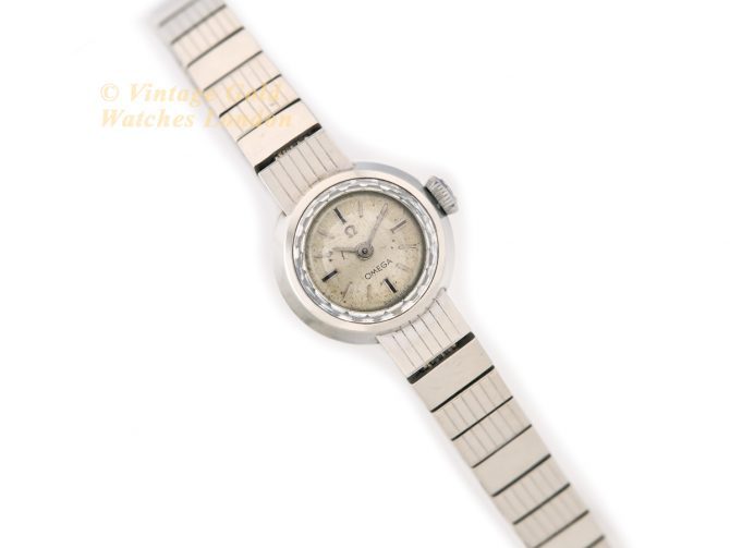 Ladies Omega Cal.580 9ct White Gold 1961 (1)