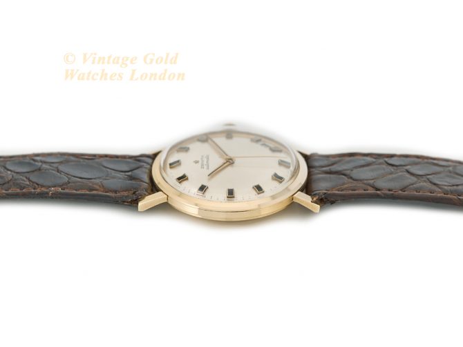 Zenith Automatic Date Cal.2572 18ct 1975 (10)