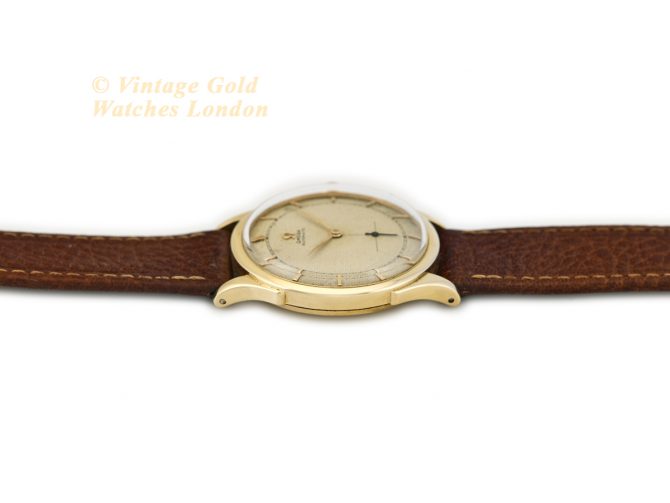 Omega Bumper Automatic Cal.331 18ct 1945 (10)