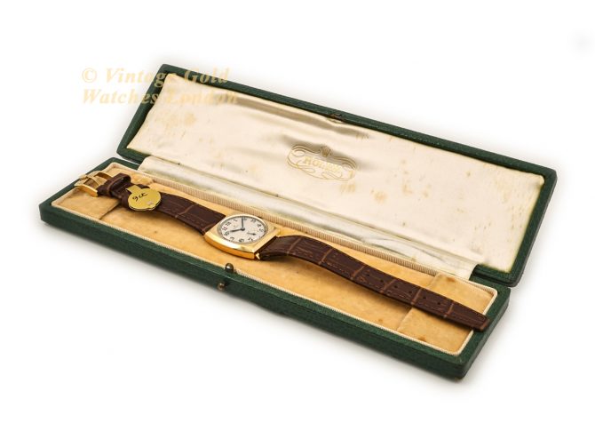 Rolex Cushion Cal.11 Ligne 9ct 1937 (13)