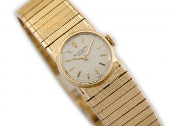 Ladies Patek Philippe Model Ref.1111 18ct c1946 - hover