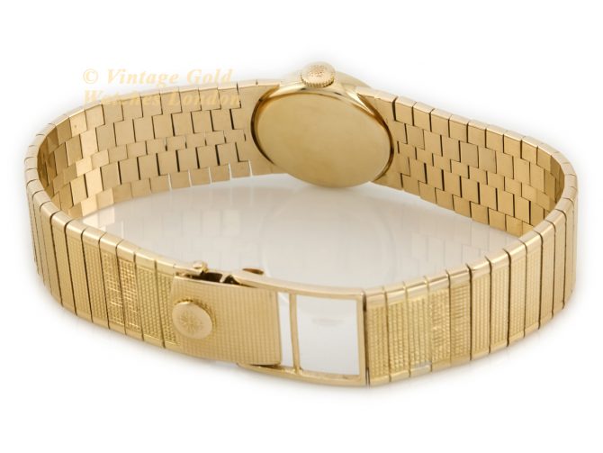 Ladies Patek Philippe Model Ref.1111 18ct c1946 (11)