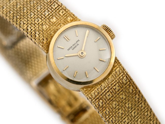 Ladies Patek Philippe Model Ref.3266 18ct 1969 (2)